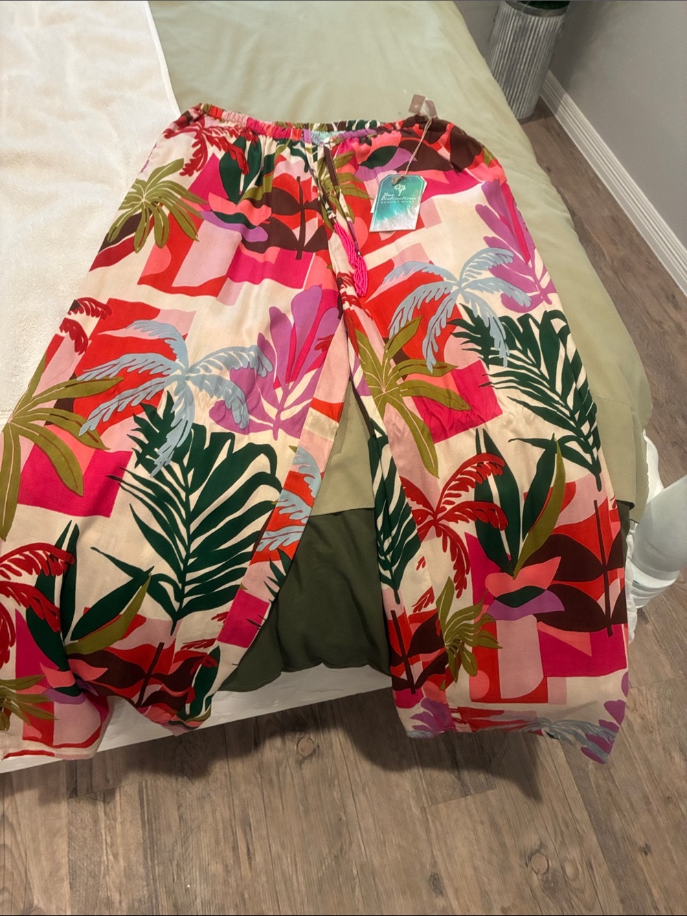 Tropical Leaf Wide-Leg Pants - Pink Multi
